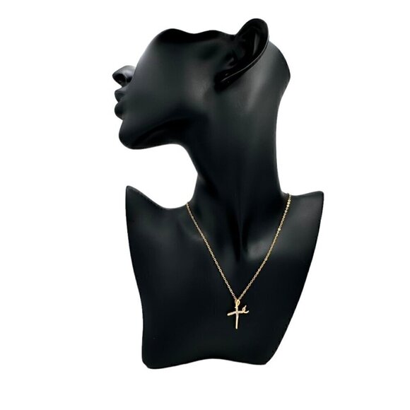 NWT 14K Gold Plated Cubic Zirconia Encrusted Cross Pendant Necklace 15” - Picture 4 of 9